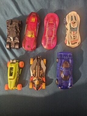 Hot Wheels Assorted  Toy Cars lot of 7